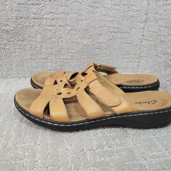 Clarks Women's Size US 10M Brown Leather Laser Cut Slip On Buckle Slide Sandals. - Picture 5 of 11